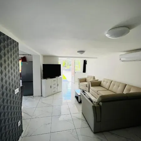 Apartment Evi Vendeghaz Dunakanyar Pilismarot