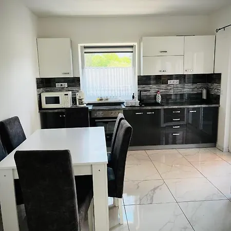 Evi Vendeghaz Dunakanyar *