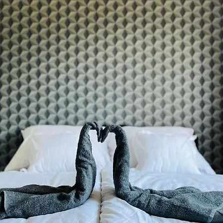 Evi Vendeghaz Dunakanyar